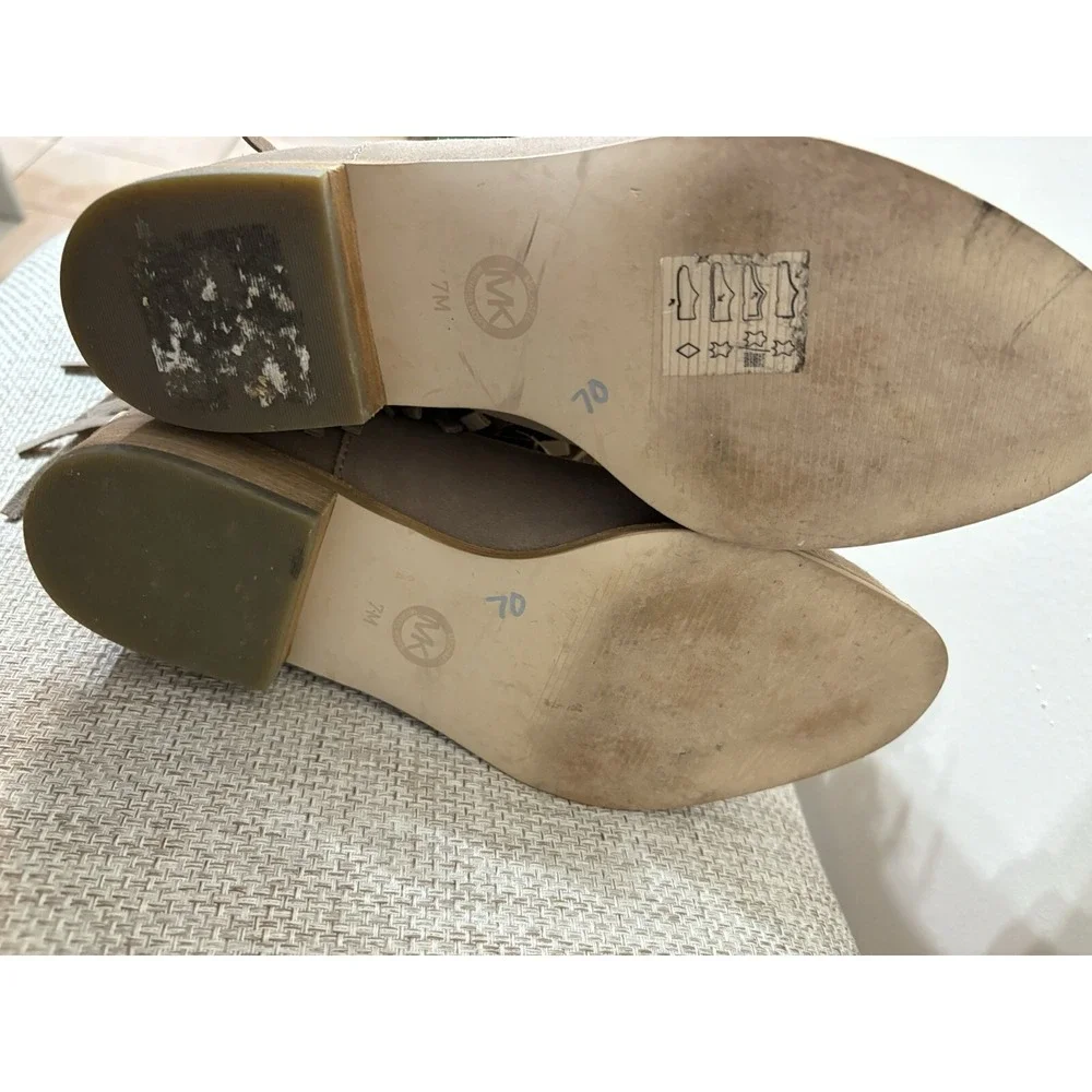 MICHAEL MICHAEL KORS Billy Fringed‎ Ankle Boot Studded Suede Bootie Neutral 7